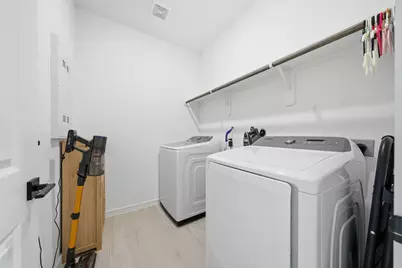 302 Alder Loop, Anahuac, TX 77514 - Photo 28