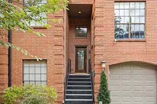6310 Prague St, Houston, TX 77007 - Photo 2