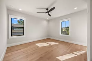 4902 Oak Forest Dr, Houston, TX 77018 - Photo 38