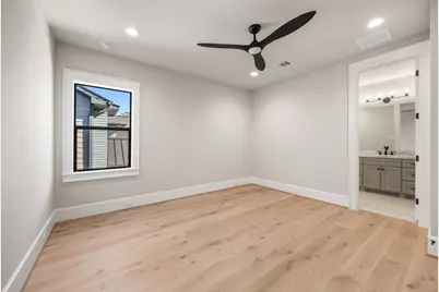 4902 Oak Forest Drive, Houston, TX 77018 - Photo 38