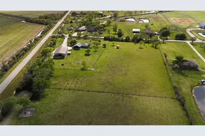 3831 County Road 211, Danbury, TX 77534 - Photo 42