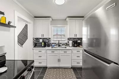 3624 Avenue S 1/2, Galveston, TX 77550 - Photo 30