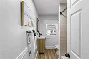 3624 Ave S 1/2, Galveston, TX 77550 - Photo 22