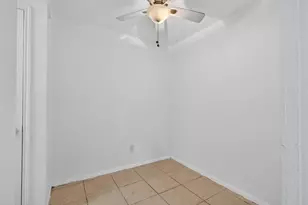 9550 Deering Dr, Houston, TX 77036 - Photo 8