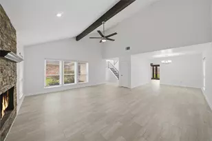2902 Colony Dr, Sugar Land, TX 77479 - Photo 10