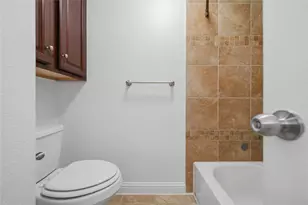 2902 Colony Dr, Sugar Land, TX 77479 - Photo 24