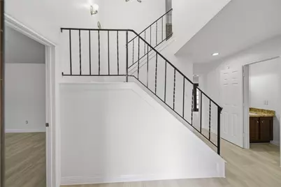 2902 Colony Drive, Sugar Land, TX 77479 - Photo 8