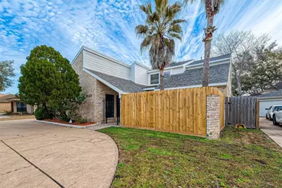 3127 Ashfield Drive, Houston, TX 77082 - Photo 4