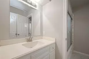 3127 Ashfield Dr, Houston, TX 77082 - Photo 36