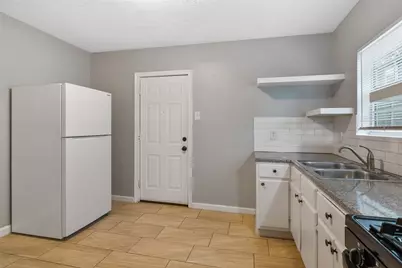 3117 Isabella Street #B, Houston, TX 77004 - Photo 2