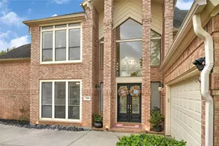 7426 Timberlake Dr, Sugar Land, TX 77479 - Photo 6