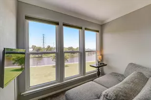 2127 Casa Rio Cir, Dickinson, TX 77539 - Photo 24