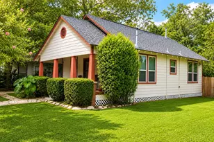111 McPhail St, Tomball, TX 77375 - Photo 2