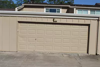 2316 Woodland Park Drive #15, Houston, TX 77077 - Photo 8