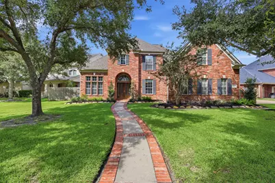 3002 Lacewood Court, Pearland, TX 77584 - Photo 2