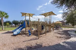 2303 Tobarra Ln, League City, TX 77573 - Photo 34