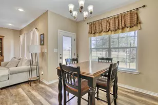 126 Virginia St, Fairfield, TX 75840 - Photo 10