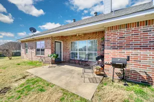 126 Virginia St, Fairfield, TX 75840 - Photo 30