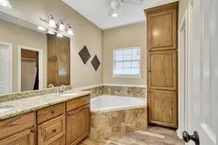 126 Virginia St, Fairfield, TX 75840 - Photo 18