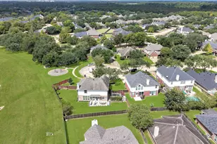 1802 Rockwall Ct, Sugar Land, TX 77479 - Photo 44