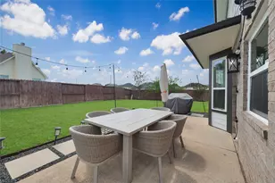 1802 Rockwall Ct, Sugar Land, TX 77479 - Photo 36