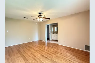 16439 Hickory Knoll Drive, Houston, TX 77059 - Photo 8