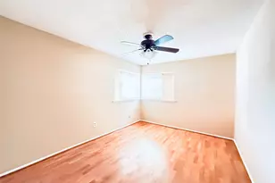 16439 Hickory Knoll Dr, Houston, TX 77059 - Photo 12