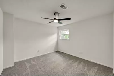 47 Devonshire Drive, Conroe, TX 77304 - Photo 32