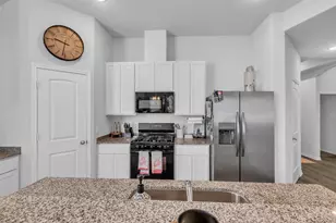 740 Brown Rd, Dayton, TX 77535 - Photo 6