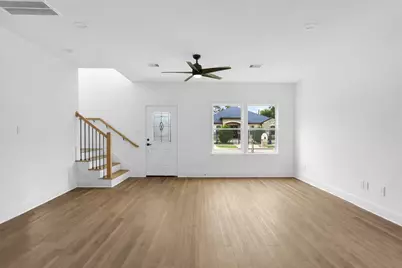 2511 Garapan Street, Houston, TX 77091 - Photo 4