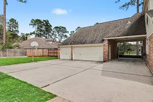 29619 Orchard Grove Dr, Tomball, TX 77377 - Photo 38