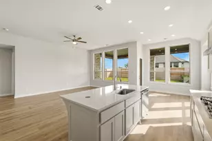 12227 Hudson Dr, Mont Belvieu, TX 77523 - Photo 10