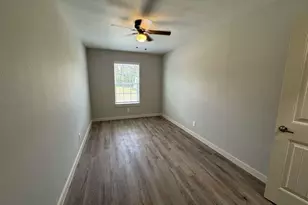 5802 Twisted Pine Ct, Houston, TX 77039 - Photo 18
