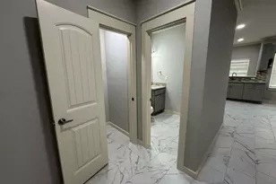 5802 Twisted Pine Ct, Houston, TX 77039 - Photo 6