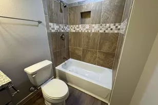 5802 Twisted Pine Ct, Houston, TX 77039 - Photo 16