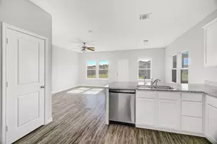 1093 Rd 5102, Cleveland, TX 77327 - Photo 8
