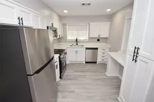 16587 El Camino Real, Houston, TX 77062 - Photo 8