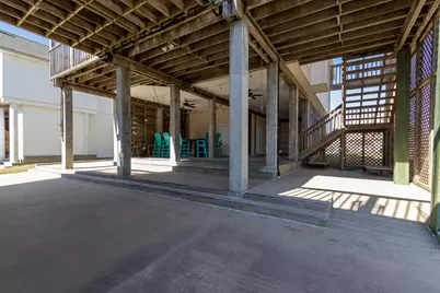 925 Tiki Drive, Tiki Island, TX 77554 - Photo 32