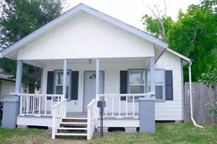 1310 4th St, Rosenberg, TX 77471 - Photo 1