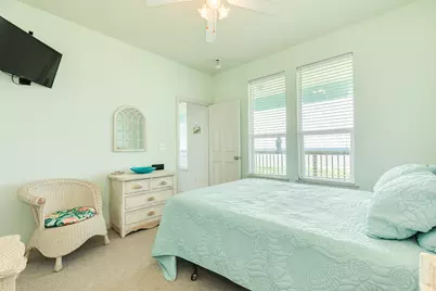 21514 Kennedy Drive, Galveston, TX 77554 - Photo 26