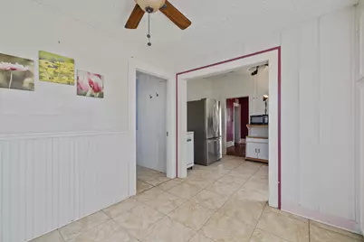 602 W Sealy Street, Alvin, TX 77511 - Photo 16