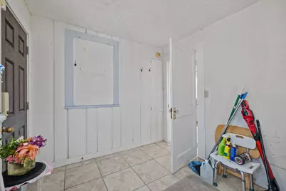 602 W Sealy Street, Alvin, TX 77511 - Photo 18