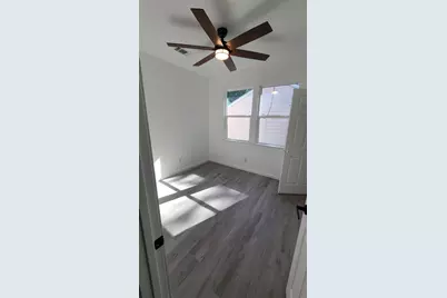 1010 Linden Street, La Marque, TX 77568 - Photo 8