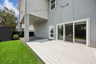 7702 Jacquelyn Oaks Rd, Houston, TX 77055 - Photo 36