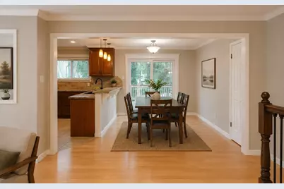 11 Hickory Oak Drive, The Woodlands, TX 77381 - Photo 4