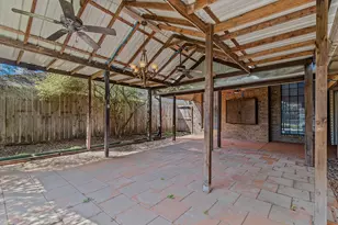 10703 Crestfield Ct, Houston, TX 77070 - Photo 22