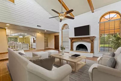 10703 Crestfield Court, Houston, TX 77070 - Photo 2