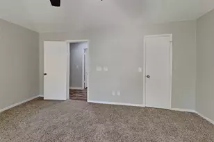 38 Still Corner Pl, The Woodlands, TX 77381 - Photo 10