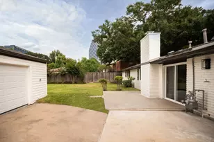 10618 Wickersham Ln, Houston, TX 77042 - Photo 28