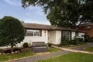 10618 Wickersham Ln, Houston, TX 77042 - Photo 38